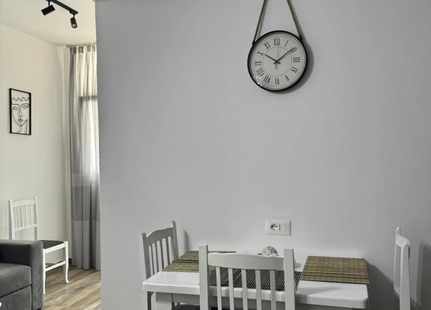 Vata Apartments Kamez 0*,